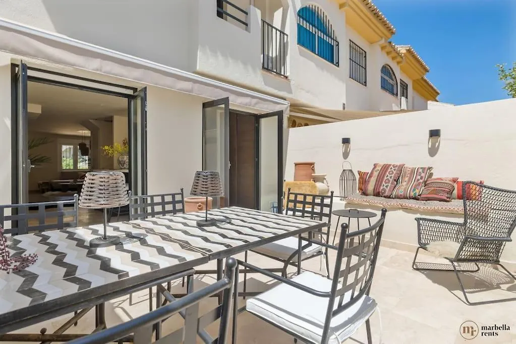 Apartment Costabella Townhouse Near The Beach Marbella